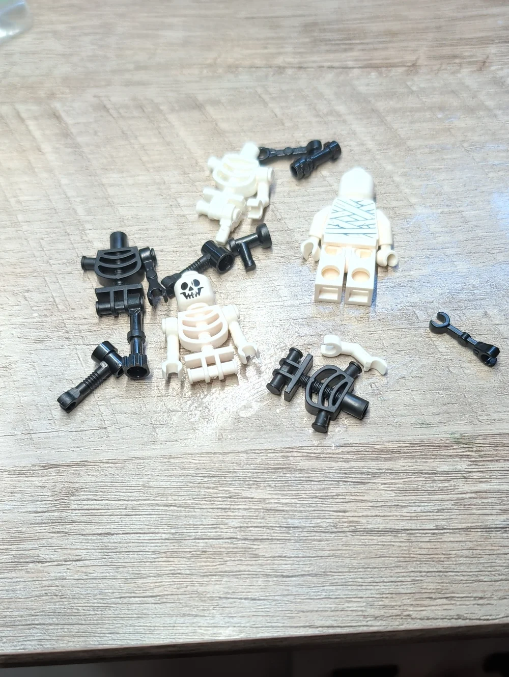 Lego Skeleton Minifigure Lot